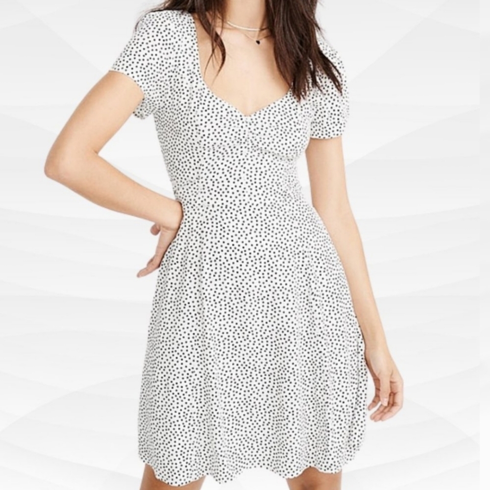 Abercrombie & Fitch Polka Dot Tea Dress White Black Ruched V-Neck XS